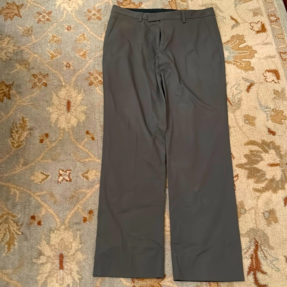 Men’s Grey Fairline Dress Pants 33 X 32